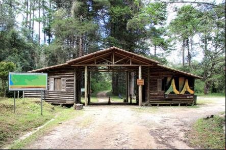 Portaria do Parque Nacional da Serra da Bocaina - Foto: Halley Pacheco de Oliveira (Licen